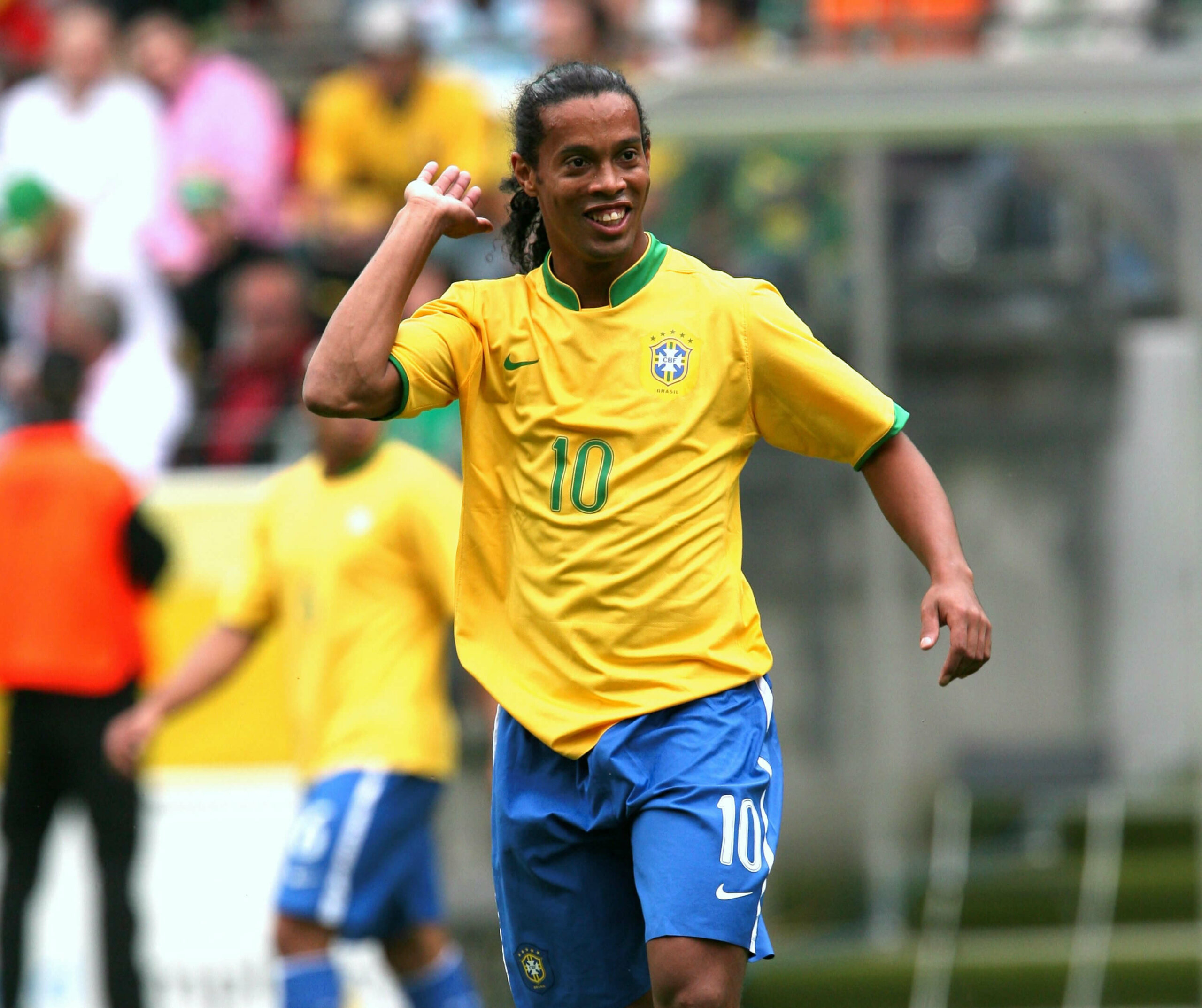 Ronaldinho Esports investment title